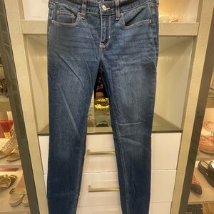 Hollister Dark Blue Skinny Jeans size 28